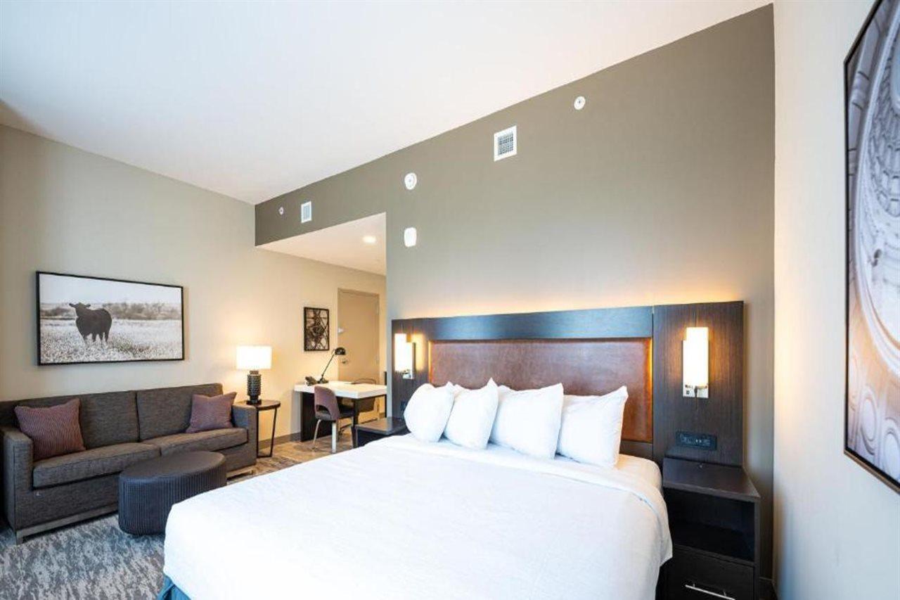 Embassy Suites By Hilton Round Rock Buitenkant foto